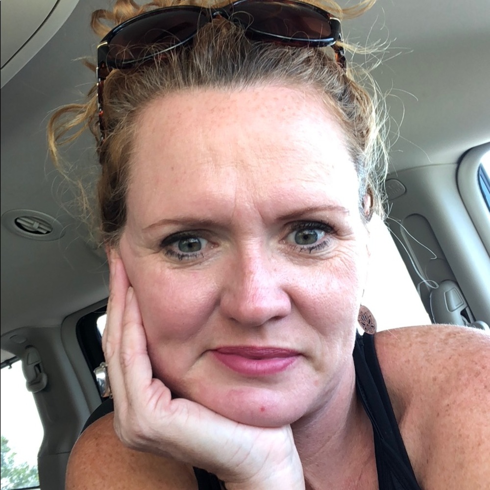 Meet your Posher, Teresa